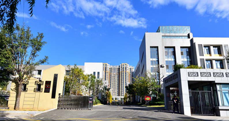 山東師范大學大學城實驗學校環境文化